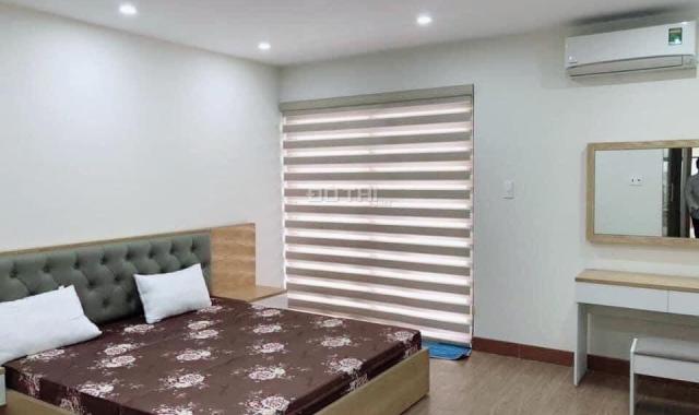 Cần bán gấp nhà lô góc, ô tô đỗ cửa, 50m2, 3PN, chỉ 4.6 tỷ, vài bước ra phố