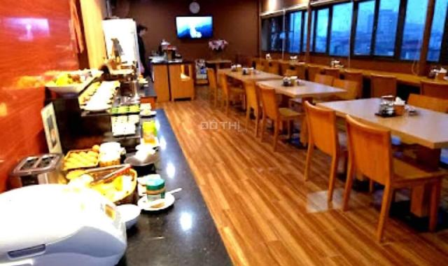 Bán hotel mặt phố Linh Lang, 211m2 x 10 tầng, mặt tiền 11.2m, giá 107 tỷ