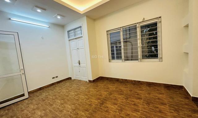 Bán nhà Quan Hoa, Cầu Giấy, 2 thoáng, nhà mới đẹp lung linh, 45m2 x 5T, 6.35 tỷ