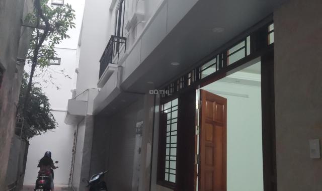 Bán nhà 318 đường Đê La Thành, Hào Nam DT 35m2 x 5 T lô góc 3 mặt thoáng giá 4,8 tỷ
