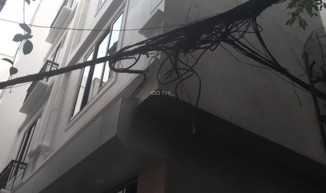 Bán nhà 318 đường Đê La Thành, Hào Nam DT 35m2 x 5 T lô góc 3 mặt thoáng giá 4,8 tỷ