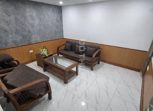 Bán nhà tầng 1 phố Kim Mã, 2 mặt ngõ, 180m2 giá 6,85 tỷ