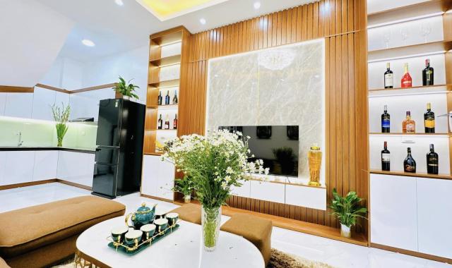 Nhà đẹp kinh doanh sầm uất 5m ôtô tránh 47m2 4 tầng 4.25 tỷ Hoàng Mai
