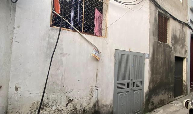 Cần bán gấp mảnh đất vàng ngõ 521 Cổ Nhuế 33m2, có nhà C4 đang cho thuê, giá 1.5 tỷ