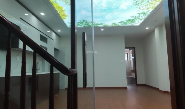 Bán nhà mặt ngõ đường Nguyễn Khang DT 95m2 x 7T MT 5 m 2 mặt tiền ô tô giá 26 tỷ