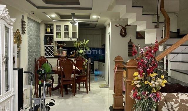 Hot - Bán nhà 1T2L - Ngang gần 7m đẹp - khu vực vip nhất Thủ Đức sát mặt tiền Võ Văn Ngân