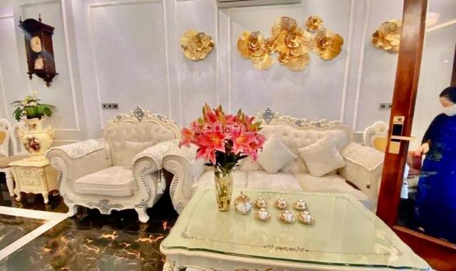 Bán nhà mặt phố Châu Long Trúc Bạch lô góc 90 tỷ
