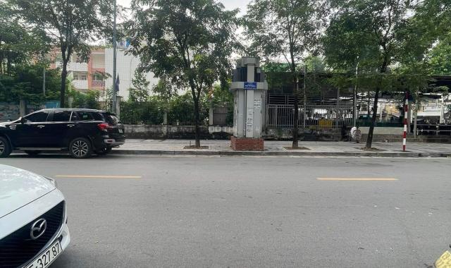 Bán nhà Hoà Mã toà văn phòng mặt phố kinh doanh văn phòng