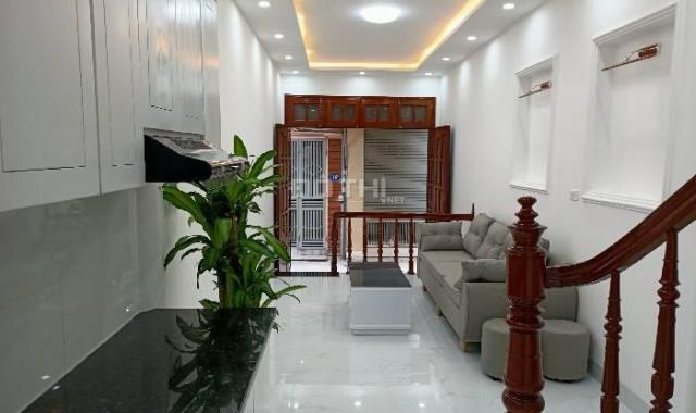 Bán nhà phố Kim Đồng, ngõ thông, 5 tầng 3 tỷ 680tr 36 m2 nhà đẹp long lanh LH: 0964166522