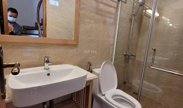 Chính chủ cần bán gấp nhà mặt phố Dịch Vọng Thành Thái Trần Đăng Ninh Cầu Giấy dt 100 m2 giá 46 tỷ