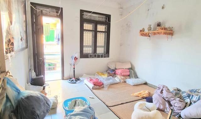 Nhà mặt phố 8/3, kinh doanh sầm uất, 98m2, MT 4m, giá 16 tỷ, 0867195893