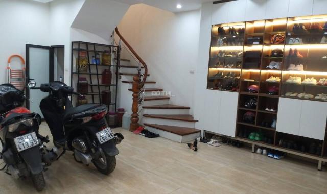 Bán nhà Lò Đúc ô tô tránh 94m2 x 7 tầng thang máy 15 tỷ