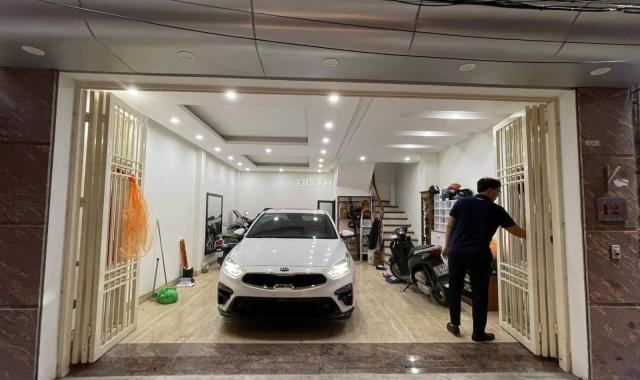 Bán nhà Lò Đúc ô tô tránh 94m2 x 7 tầng thang máy 15 tỷ