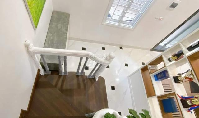 Bán nhà riêng ngõ 82 Yên Lãng Đống Đa 4 tầng 35m2, mặt tiền 9m