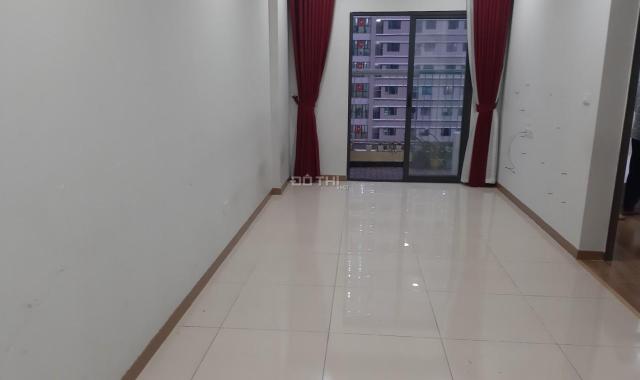 Bán căn 1 + 1 50m2 giá tốt tòa Xuân Mai Complex. LH - 0982 511 503