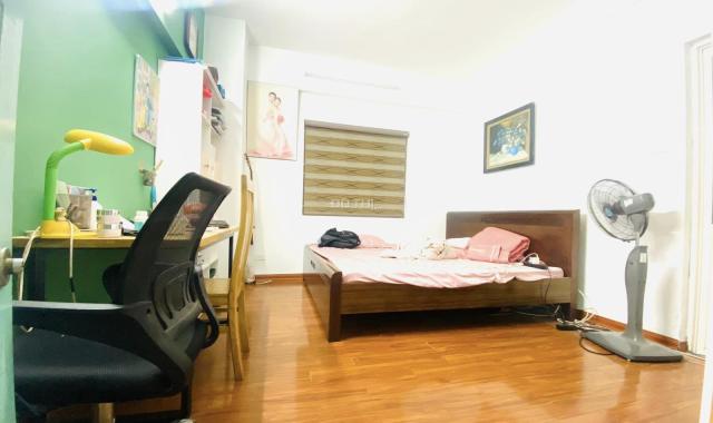 Chính chủ bán căn hộ CT3A Văn Quán, DT 100m2, tầng 12, full NT đẹp, nhỉnh 3 tỷ. Lh 0906217669