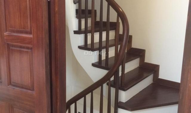 Bán nhà đường Liễu Giai, Đào Tấn, Ba Đình 35m2 xây 5 tầng mới, nhà đẹp, gần phố giá 4,2 tỷ