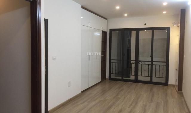 Bán nhà đường Liễu Giai, Đào Tấn, Ba Đình 35m2 xây 5 tầng mới, nhà đẹp, gần phố giá 4,2 tỷ