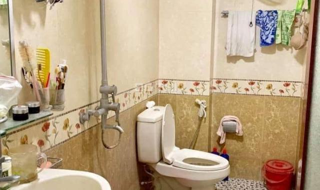 Bán nhà 18m2, 5 tầng, lô góc, quận Hai Bà Trưng, sổ riêng, 1.65 tỷ, 0347282222