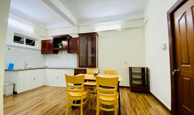 Cho thuê nhà căn hộ chung cư Hưng Phú, đầy đủ nội thất, giá 7.5 triệu