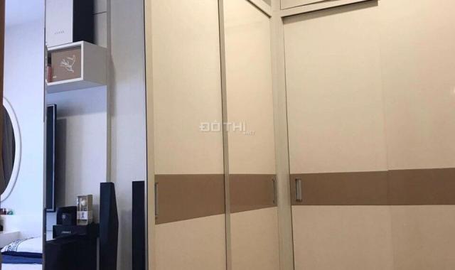 2PN - 102m2 - full nội thất - Sunrise City - 4,5 tỷ. LH: 09.3456.9063