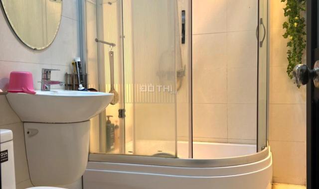 Siêu phẩm nhà phố Chùa Láng kinh doanh, 60m2, 4 tầng, 16.5 tỷ