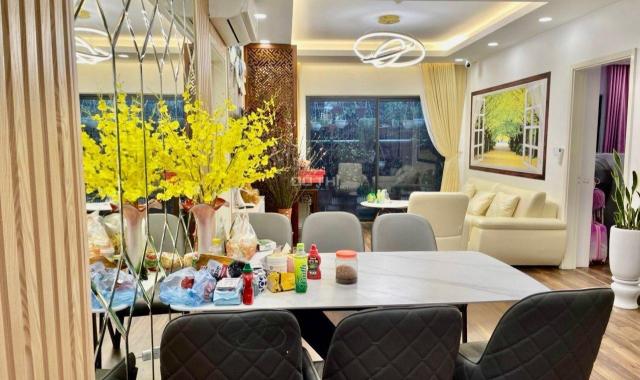 CC cần bán căn hộ 2 ngủ diện tích 76m2 dự án Eco Green giá 2.6 tỷ, full nội thất, tầng trung, có sổ