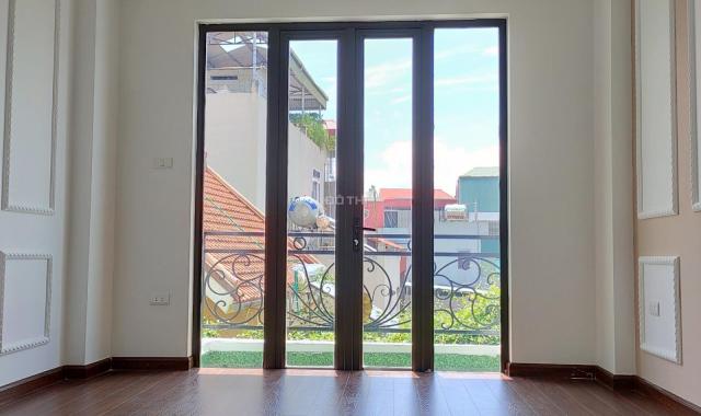 Bán nhà ngõ ô tô - kinh doanh tốt, ngã ba Lê Thanh Nghị - Giải Phóng, 38m2 x 6T đẹp. Giá 8,6 tỷ