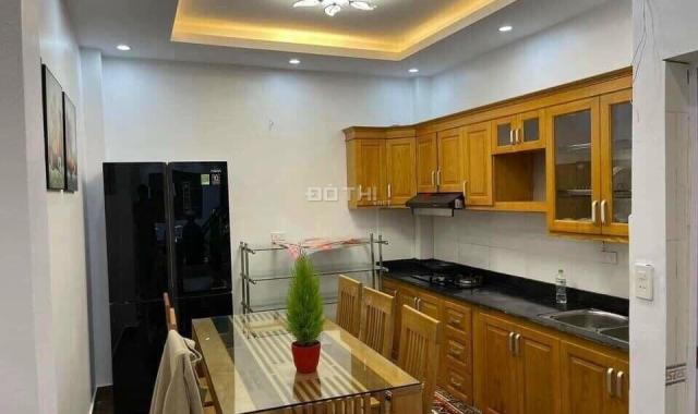 Nhà 918 Phúc Đồng 40m2 x 4 tầng dân xây phân lô 3 ô tô tránh