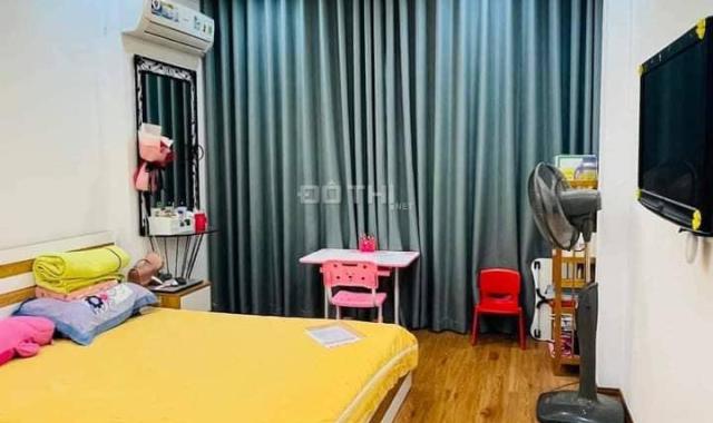 Bán nhà riêng tại đường Nguyễn Thái Học, Phường Giảng Võ, Ba Đình, Hà Nội diện tích 26m2 26tỷ