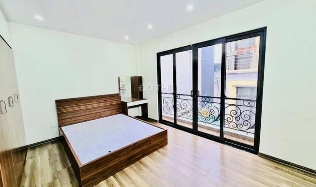 Nhà phố Kim Ngưu, 6 tầng, thang máy, DT: 65m2, MT: 5m, ôtô tránh, KD đỉnh, chỉ 11.5 tỷ. 0972562305