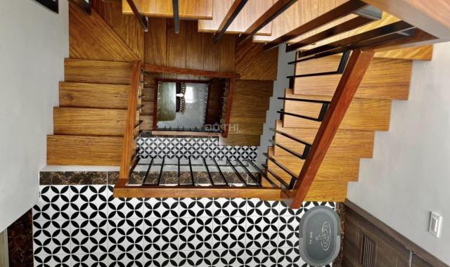 Thật! Bán nhà Thái Hà, Đống Đa, mặt ngõ ôtô, 35m2, 5 tầng, 4,3 tỷ