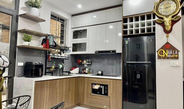 Thật! Bán nhà Thái Hà, Đống Đa, mặt ngõ ôtô, 35m2, 5 tầng, 4,3 tỷ