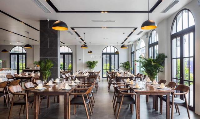 Cực phẩm, khách sạn mặt phố Hạ Long, Hạ Long: Gần 500m2, MT 30m, lô góc 3 mặt thoáng, 45 phòng KS