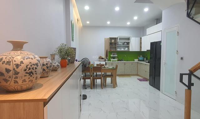 Nhà đẹp ở Vĩnh Hưng, Lô góc 3 thoáng, Ô tô vào nhà, Kinh Doanh, 90m2, 6.95 tỷ