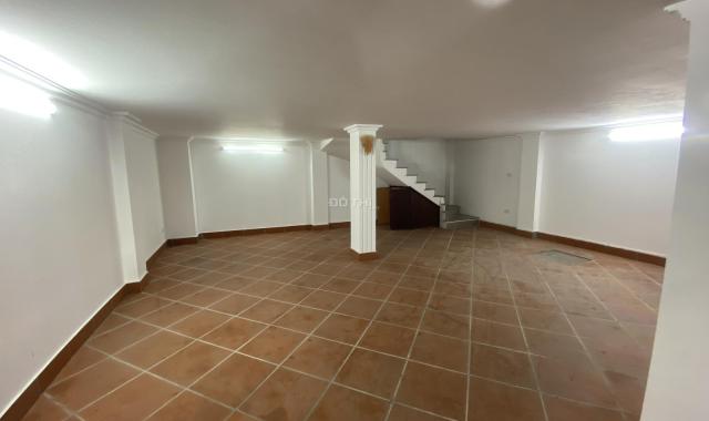 Cho thuê nhà liền kề bộ Giáo Dục đường Võ Chí Công, Tây Hồ 70m x6T có hầm đường 10m có vỉ hè