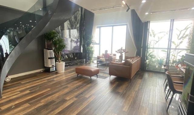 Cực hiếm căn hộ DUPLEX Eco Green, Nguyễn Xiển, 155m2 – 8.3 tỷ,  Đẹp lung linh – Full nội thất 5 sao