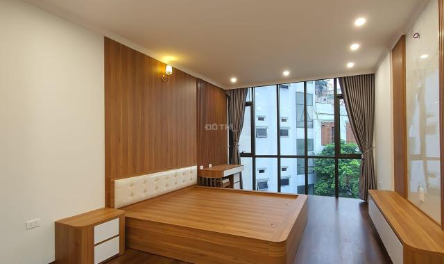 Cần bán gấp nhà phố Duy Tân 60m2, 7T, thang máy full nội thất, 3 thoáng,ô tô,  kinh doanh sầm uất