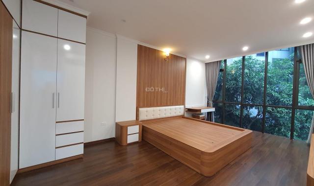 Cần bán gấp nhà phố Duy Tân 60m2, 7T, thang máy full nội thất, 3 thoáng,ô tô,  kinh doanh sầm uất