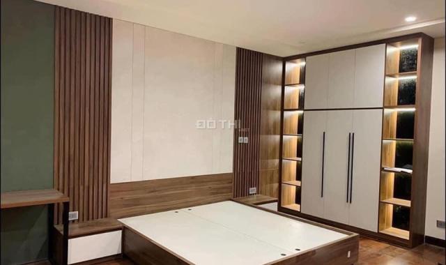 Bán nhà Minh Khai 30m2 6T 3.3 tỷ chính chủ tự xây, Oto đỗ