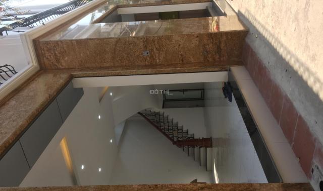 Bán nhà mới xây 4 tầng số 3 ngõ 173 ngách 15 An Dương Vương -Phú Thượng -Tây Hồ