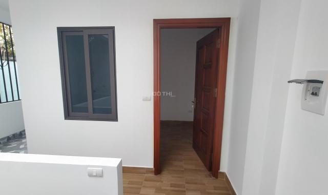 Nhà xây mới đẹp,thoáng trước sau,cạnh KĐT Ciputra phố Phú Thượng,Tây Hồ.25m2*5T, giá 1.9 tỷ