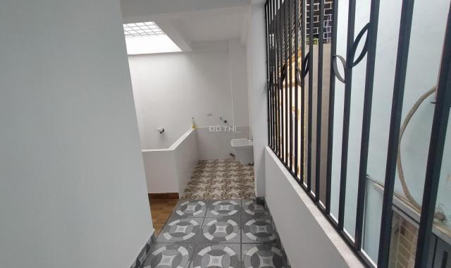 Nhà xây mới đẹp,thoáng trước sau,cạnh KĐT Ciputra phố Phú Thượng,Tây Hồ.25m2*5T, giá 1.9 tỷ