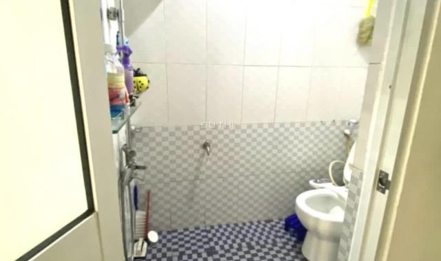 Bán nhà mặt phố tại đường Nguyễn Thượng Hiền, Phường 4, Quận 3, Hồ Chí Minh diện tích 18.8m2