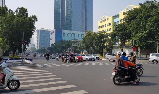 Bán đất trung tâm Quận Ba Đình - Diện tích 200m2 - Lô góc 3 mặt tiền - Ô tô đỗ cổng - giá 125tr/m2
