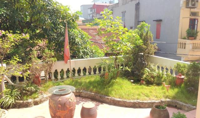 Biệt thự thu nhỏ Sài Đồng, gara ô tô, rộng 100m2, nhỉnh 9 tỷ