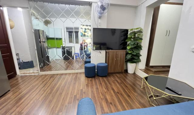 CĂN HỘ ĐẸP VĂN CHƯƠNG, ĐỐNG ĐA, ĐỒ TIỆN NGHI , GẦN HỒ, DÂN TRÍ CAO, AN NINH
