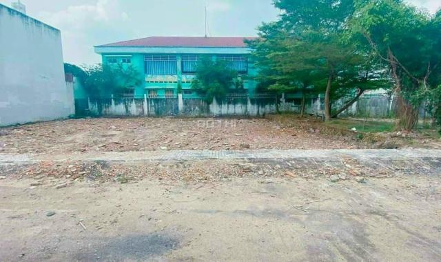 Kẹt tiền bán đất xã Vĩnh Lộc B Bình Chánh, dt 90m2, SHR, giá 2 tỷ 650