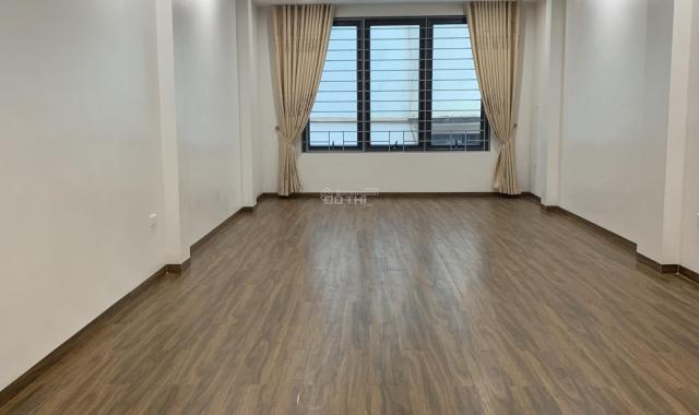 Cần bán gấp nhà mặt ngõ phố Võ Chí Công, 77 Xuân La, Phường Xuân La Tây Hồ. DT 55m2, giá 12,5 tỷ