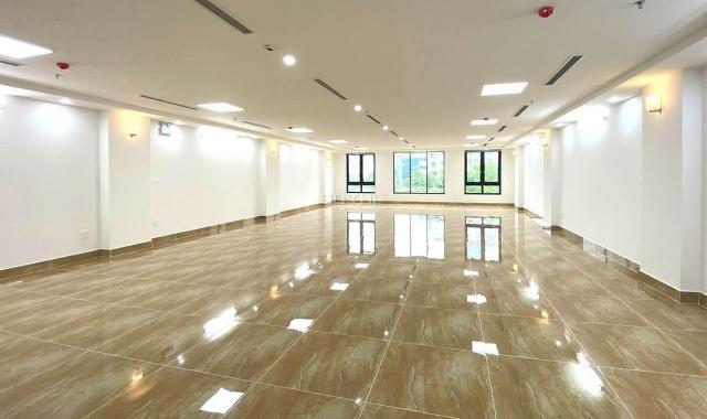 Bán nhà mặt phố tại Đường Nguyễn Văn Huyên, Quan Hoa, Cầu Giấy, Hà Nội diện tích 420m2 giá 280 tỷ